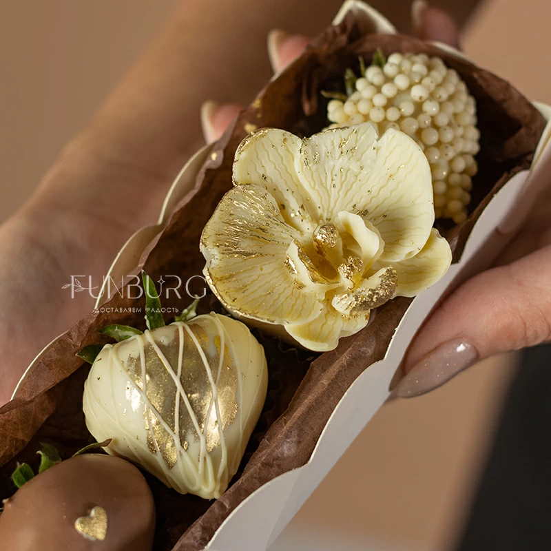 Набор клубники в шоколаде «la Fleur» XS
