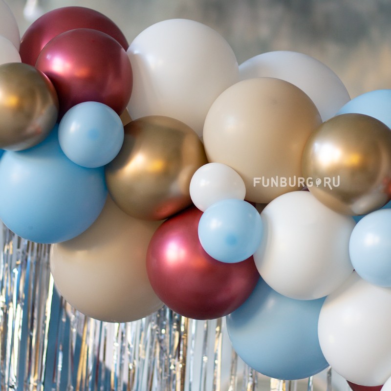 Арка с воздушными шарами «Лапландия»