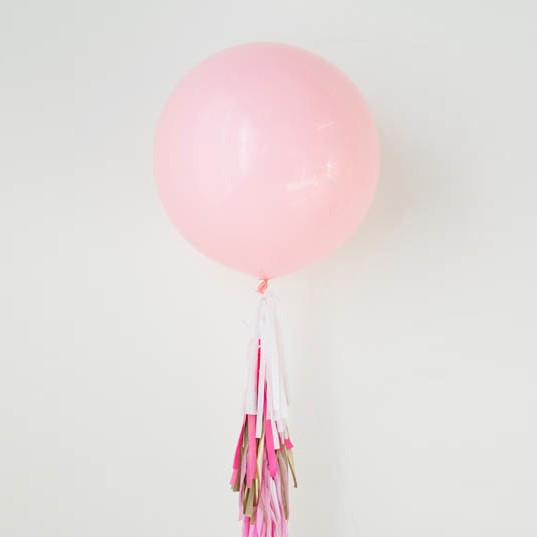 Метровый шар «Розовый с кисточками»
