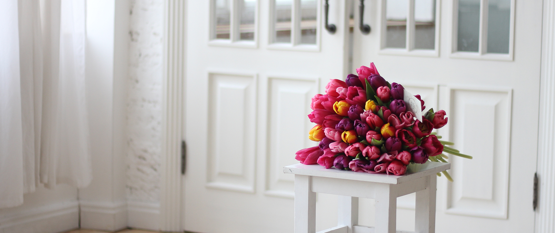 Корпоративные подарки на 8 Марта