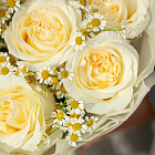 Дуобукет из роз Candlelight и ромашек