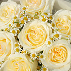 Дуобукет из роз Candlelight и ромашек