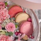 Композиция с макарунами «Розовый жемчуг»