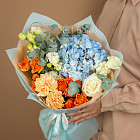 Авторский букет «Sky Blue» S