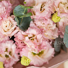 Букет из эустом «Клубничное суфле»