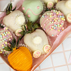 Набор клубники в шоколаде «Пасхальный переполох» S