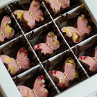 Шоколад ручной работы «Бабочки» M (клубничный шоколад)