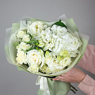 Авторский букет «White» S