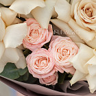 Дуобукет из французских и пионовидных роз