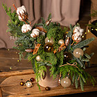 Цветы в шляпной коробке «Кофе с корицей»