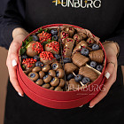 Набор свежих ягод и фруктов в шоколаде «Гурмэ»