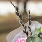 Букет из розовых гиацинтов с вербой