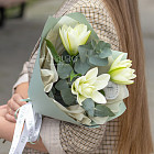 Букет «Оформление лилии»