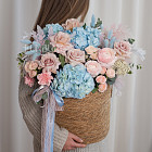 Корзина цветов «Сливочная глазурь»