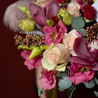 Цветы в шляпной коробке «Версаль»