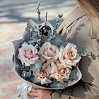 Букет из кремовых роз «Крем-карамель»