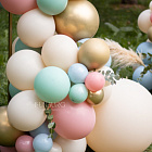 Арка с шариками и цветами «Крем-сода» (прямоугольная)