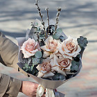 Букет из кремовых роз «Крем-карамель»