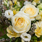 Композиция в вазе «Лимонный крем»