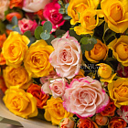Букет кустовых роз «Калейдоскоп»